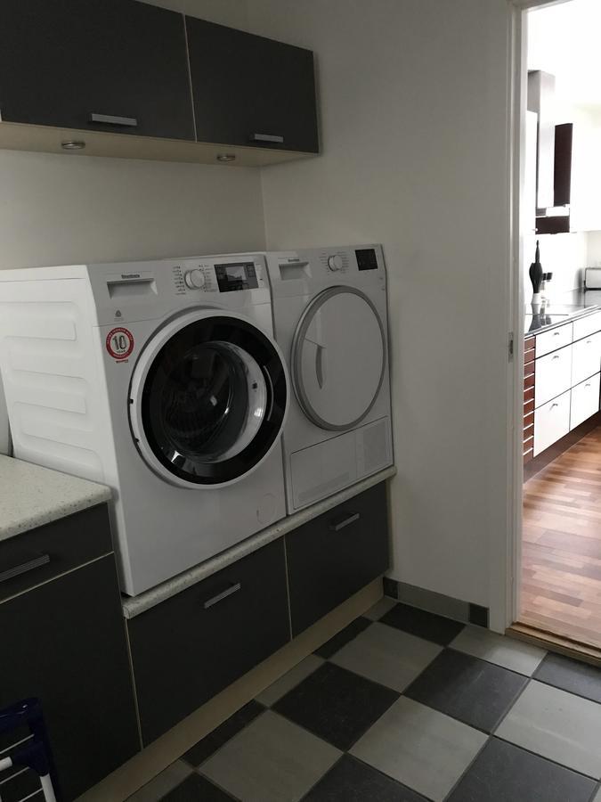 Hotel Nuuk - Apartment Nanoq מראה חיצוני תמונה